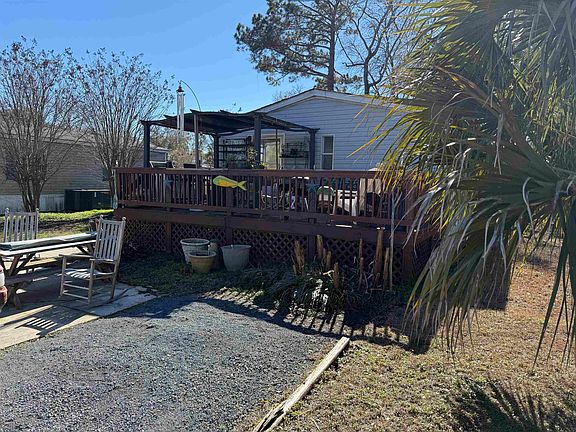 5th image of 882 Hilander Dr.