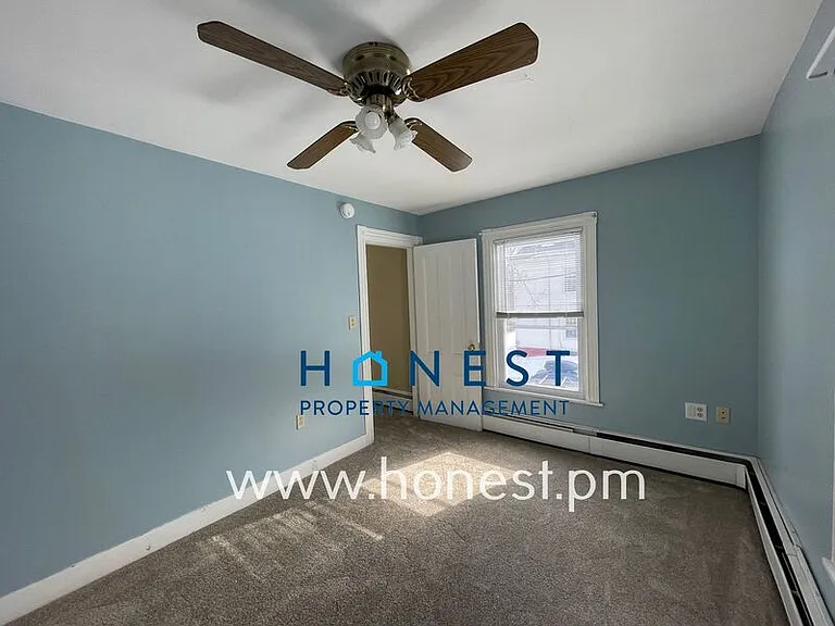 12 Hunt St #1 — Photo 15
