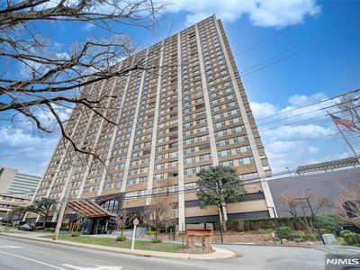 250 Gorge Rd #26A, Cliffside Park, NJ, 07010