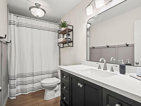 3rd image of 3207 N 69th Pl
