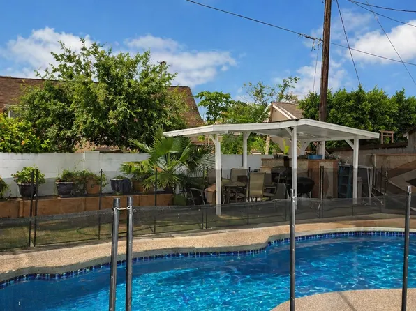 2906 E Bellamy Ave, Anaheim, CA 92806