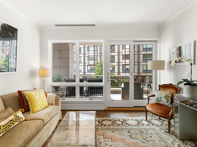 50 Battery St #103-104 — Photo 33