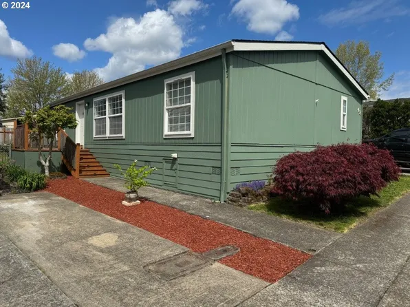 8300 NE Quatama St #43, Beaverton, OR 97006