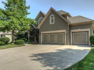 6102 W 146th Ter, Overland Park, KS 66223