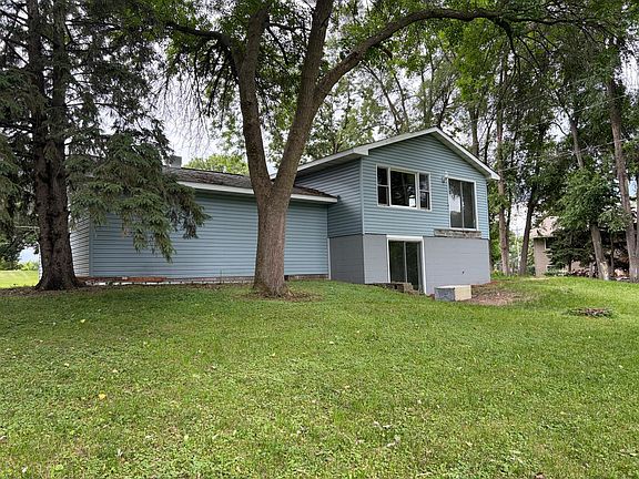 2nd image of 41 117th Ave NE
