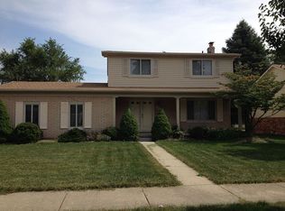 3810 Oxley Dr, Troy, MI 48083