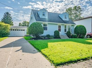 16 Broezel Ave, Lancaster, NY 14086