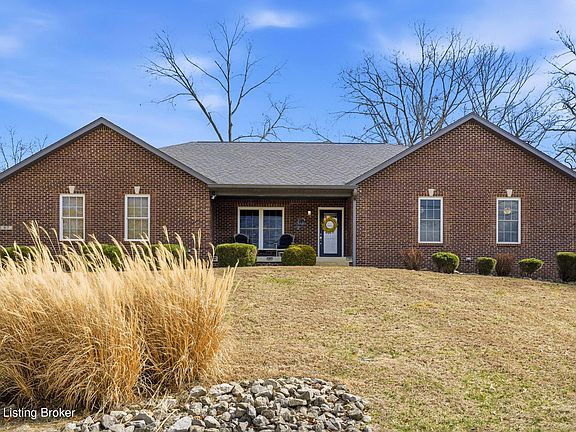 4th image of 87 Glenn Eagle Rd