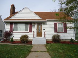 1919 Montana Ave E, Saint Paul, MN 55119