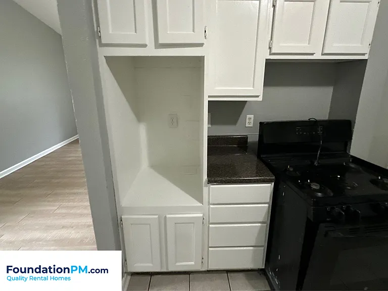 707 Mohawk Ave — Photo 4
