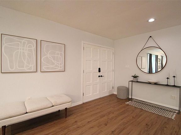 5th image of 3745 SW 6th Pl