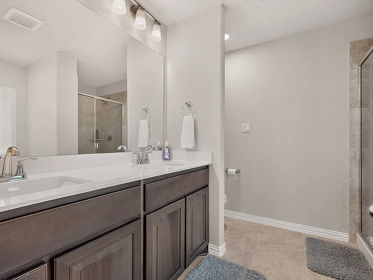 3531 Columbus St — Photo 28
