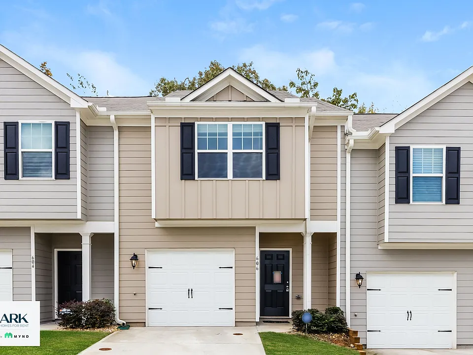 306 Highwood Ln