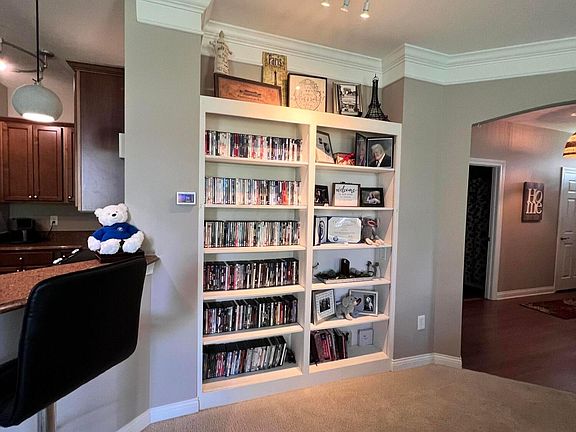 4th image of 5660 Vessey Ct