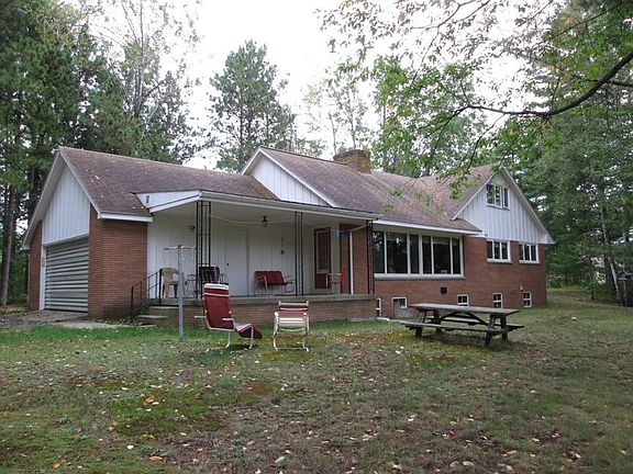 5th image of 7664 Riverview Dr