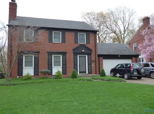 2462 Drummond Rd, Toledo, OH 43606