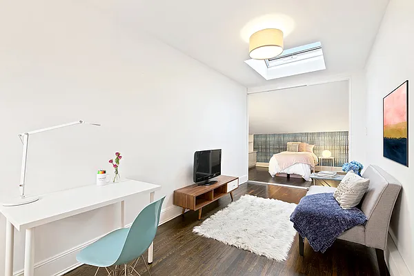 Sold by Corcoran | media 8