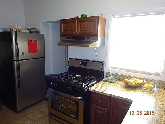 4th image of 14426 120th Ave