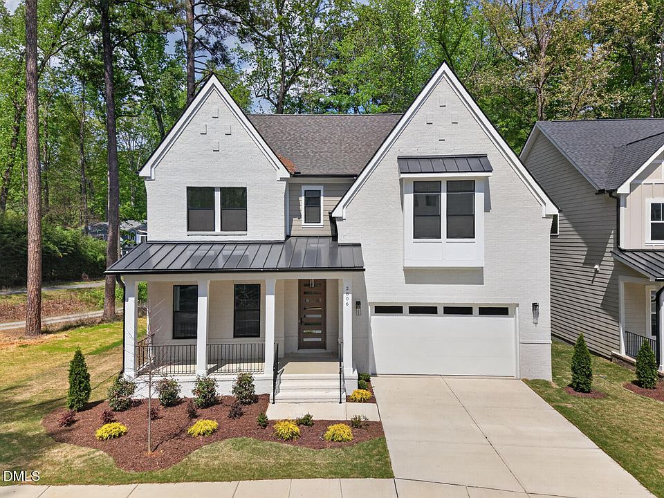 1st image of 2806 Pathway Dr