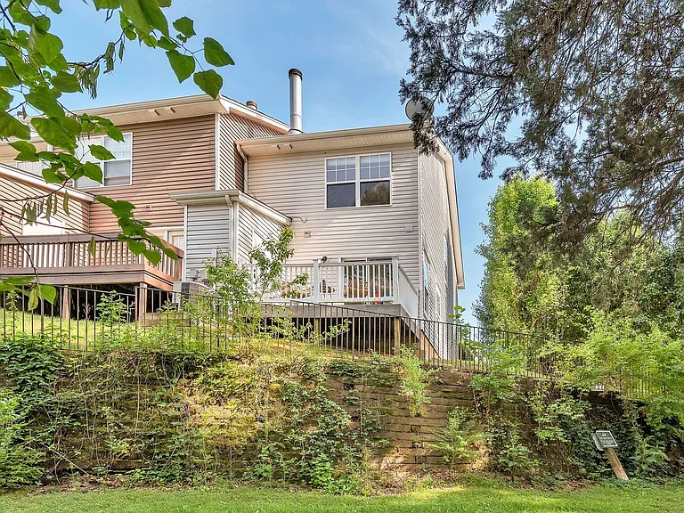 412 Flintlock Ct — Photo 26