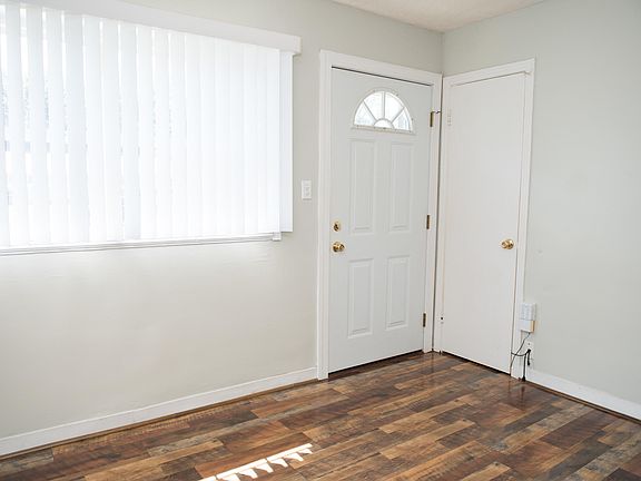 5th image of 4919 Solona Dr