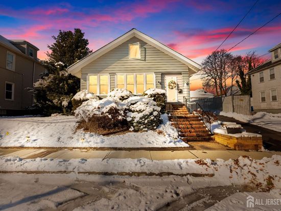 370 4th St, South Amboy, NJ 08879