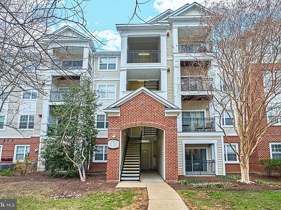 2nd image of 12953 Centre Park Cir APT 417