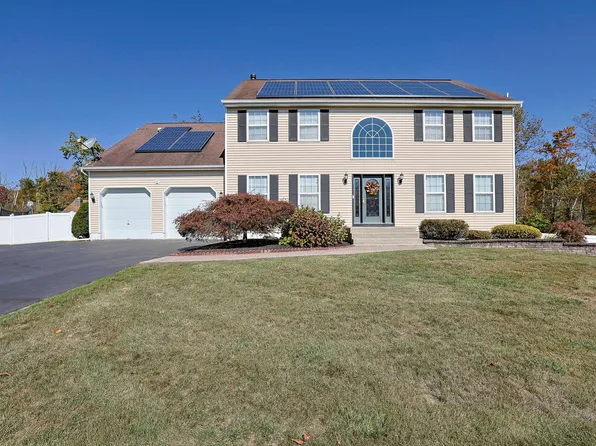 3 Cobble Creek Drive, Newburgh, NY 12550