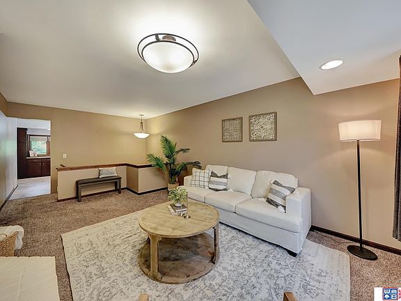 2nd image of 2109 Southwood Pl