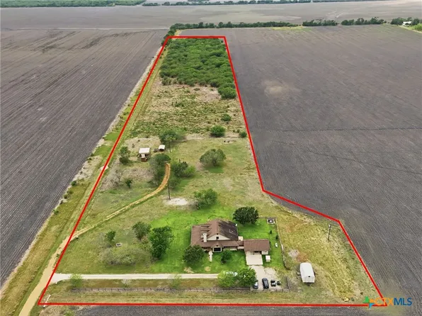 457&459 Buentello Rd, Victoria, TX 77905