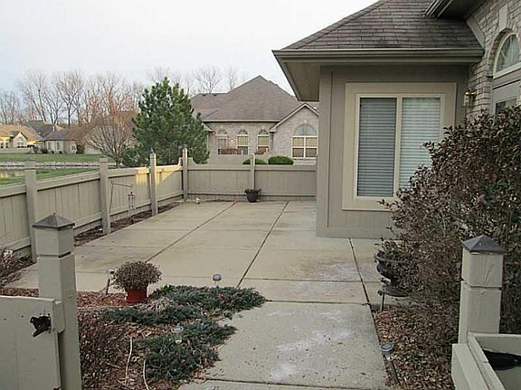 2nd image of 7645 S Briarstone Ln