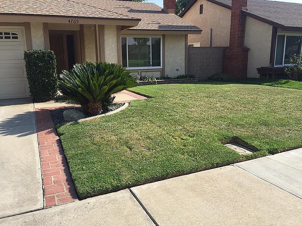 2nd image of 4765 Doheny Dr