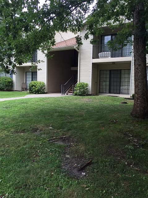 1st image of 34 Sussex Pl #502
