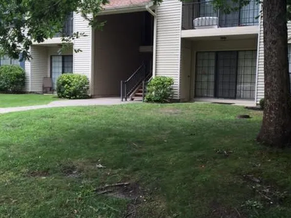 34 Sussex Pl #502, Galloway, NJ 08205