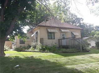 724 S 4th Ave, Winterset, IA 50273