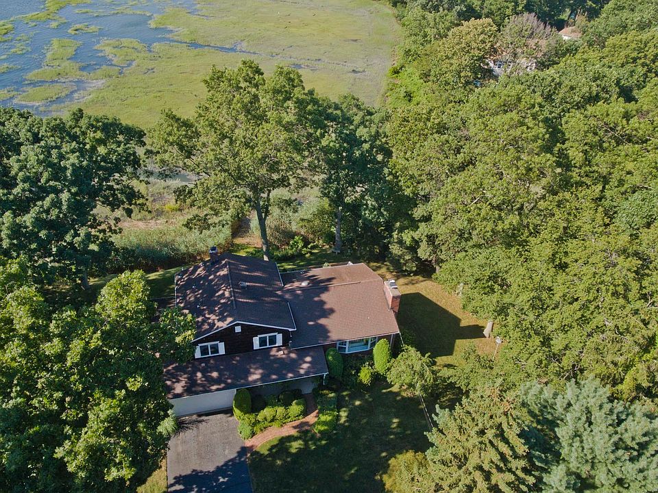1st image of 38 Pawson Landing Dr