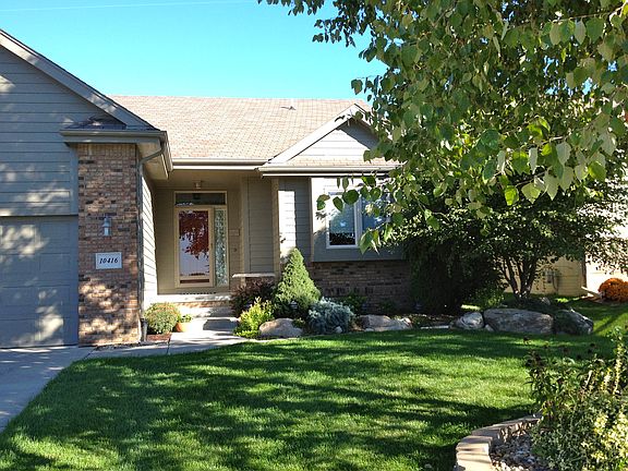 3rd image of 10416 Brentwood Dr