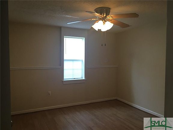 5th image of 8512 1/2 Whitefield Ave