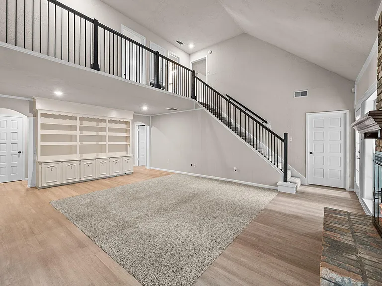1938 Running Springs Dr — Photo 7