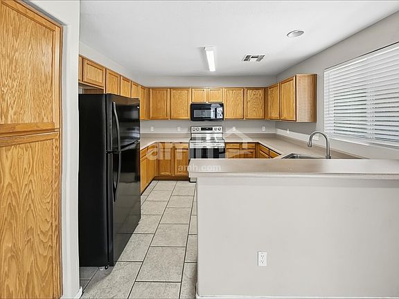 3rd image of 11940 W Charter Oak Rd