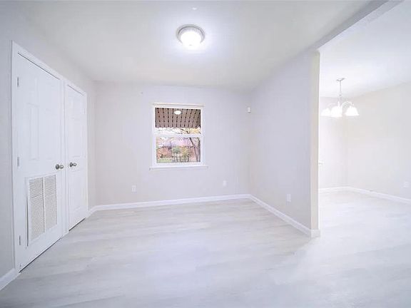 4th image of 1603 Alta Vista St