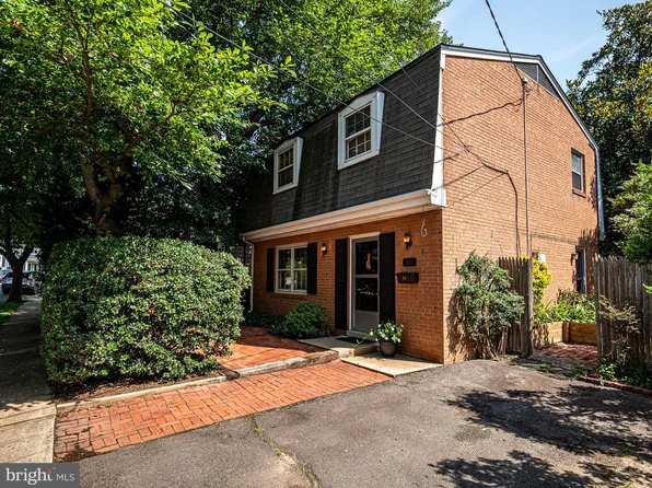 311 N Barton St, Arlington, VA 22201
