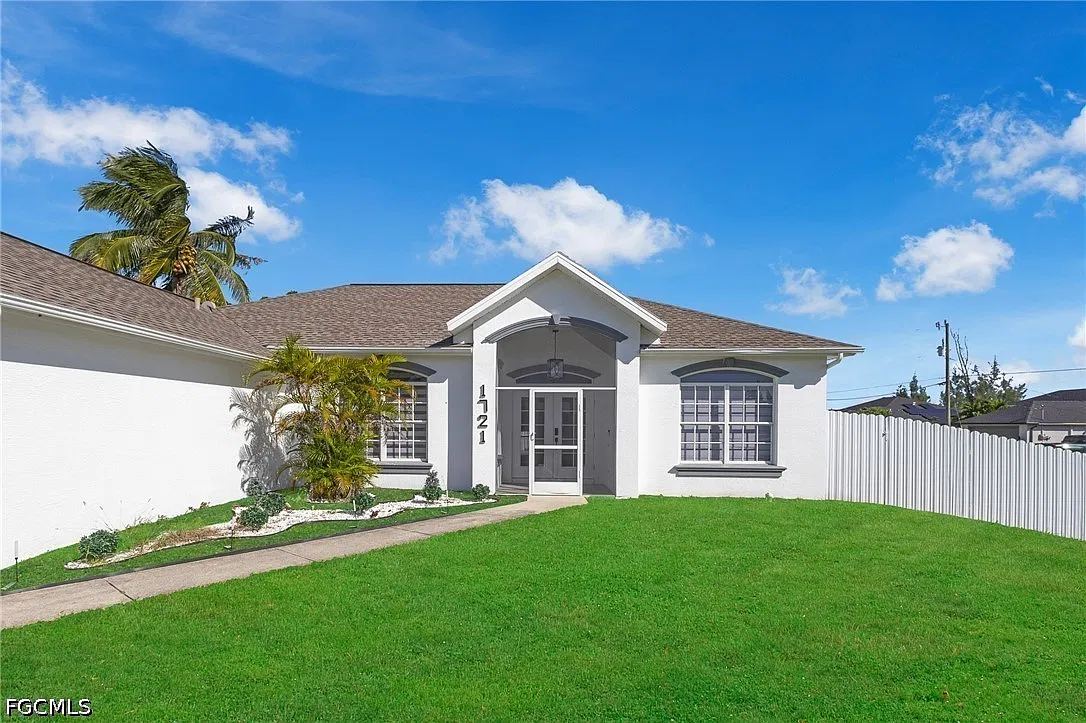 3 bed, 2.0 bath, 1630 sqft, $3,100 — Photo 3