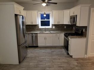 215 Raymond St, Fall River, MA 02723