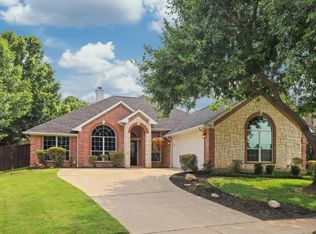 3920 Blake Ashton Dr, Arlington, TX 76001