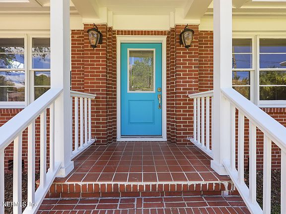 3rd image of 1118 MONTICELLO Road