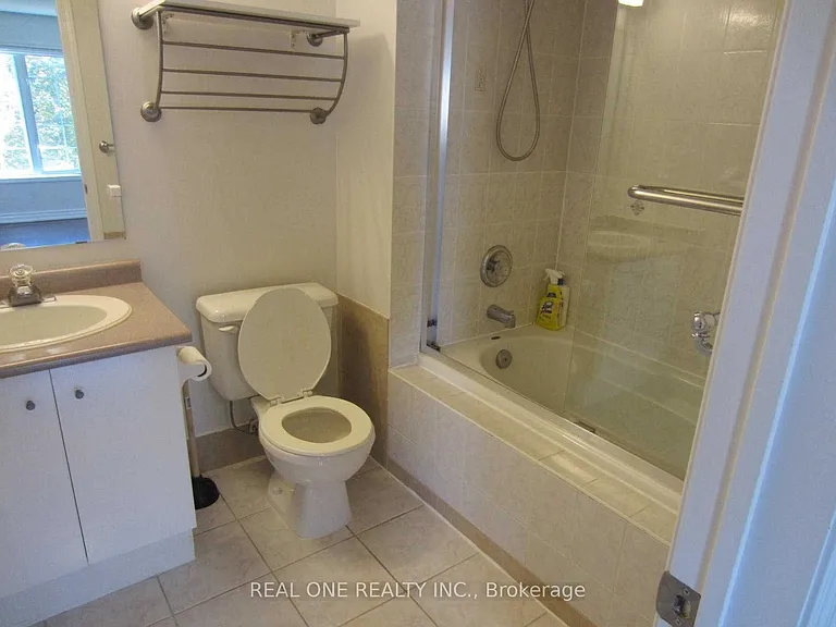 6 Cox Blvd #5 — Photo 14