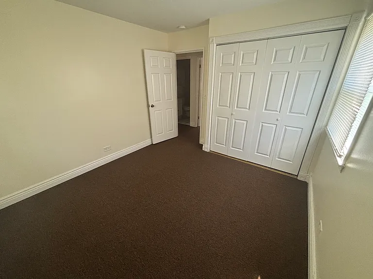 15219 Highland Ave — Photo 14