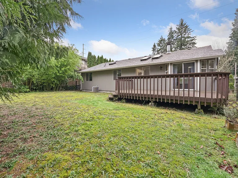 1012 Irving St SW — Photo 29