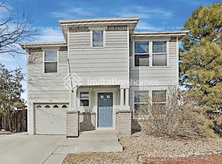 712 Willow Dr, Lochbuie, CO 80603